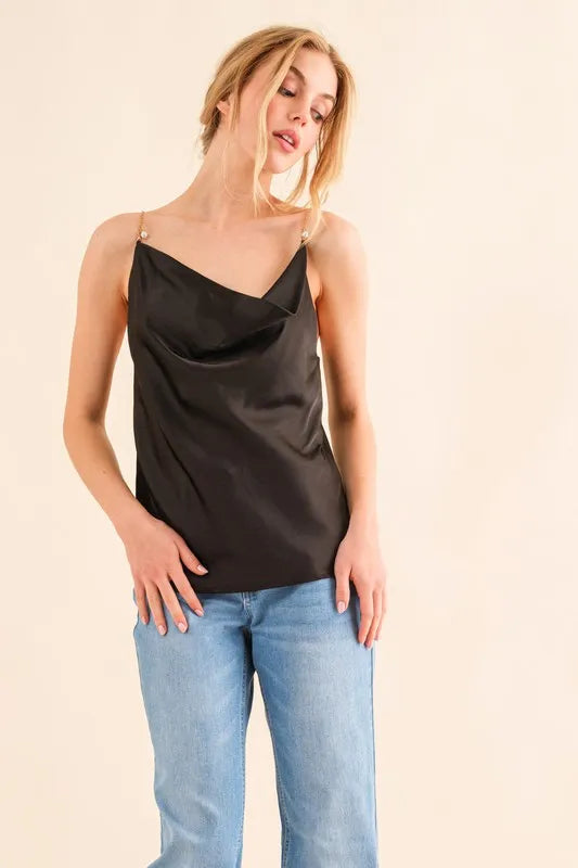 Helena – Elegantes satin cami top mit perlenschnalle
