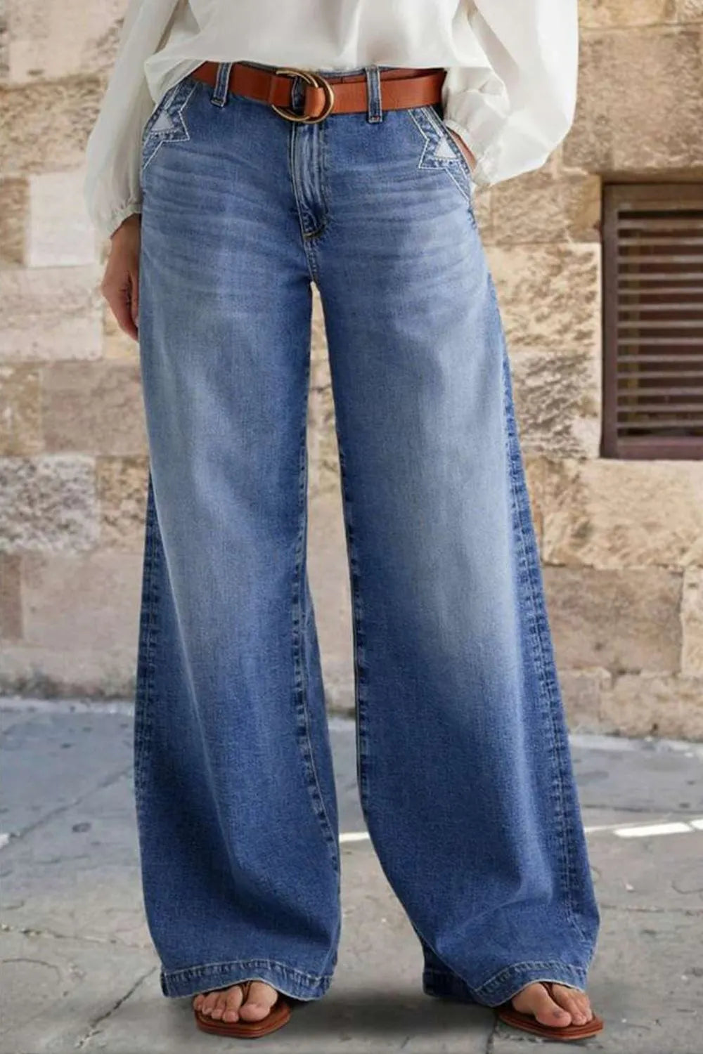 Tamara – Bestickte straight leg jeans mit taschen