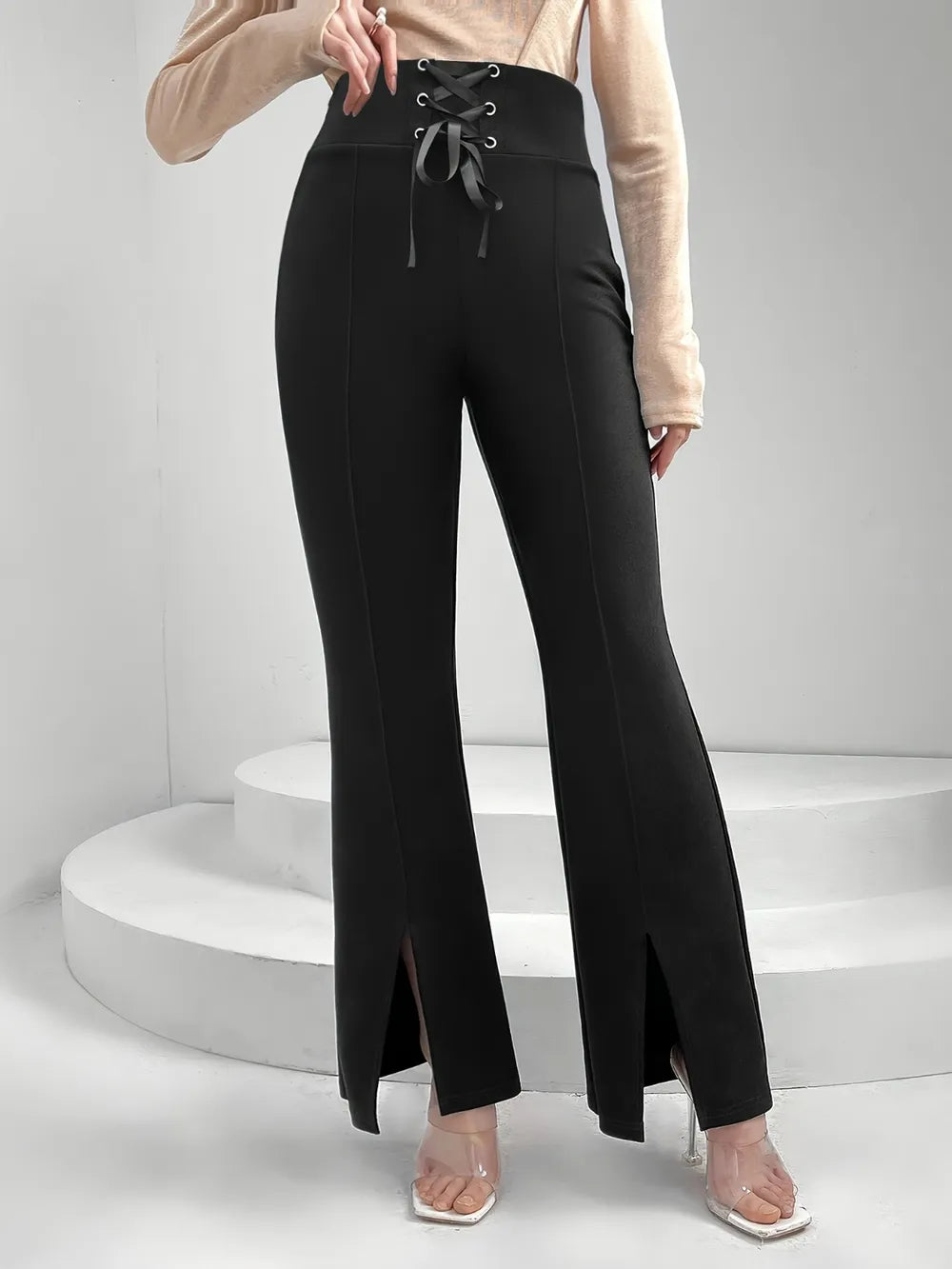 Lisa – Lace Up Slit Bootcut Pants mit modischen Schlitzen