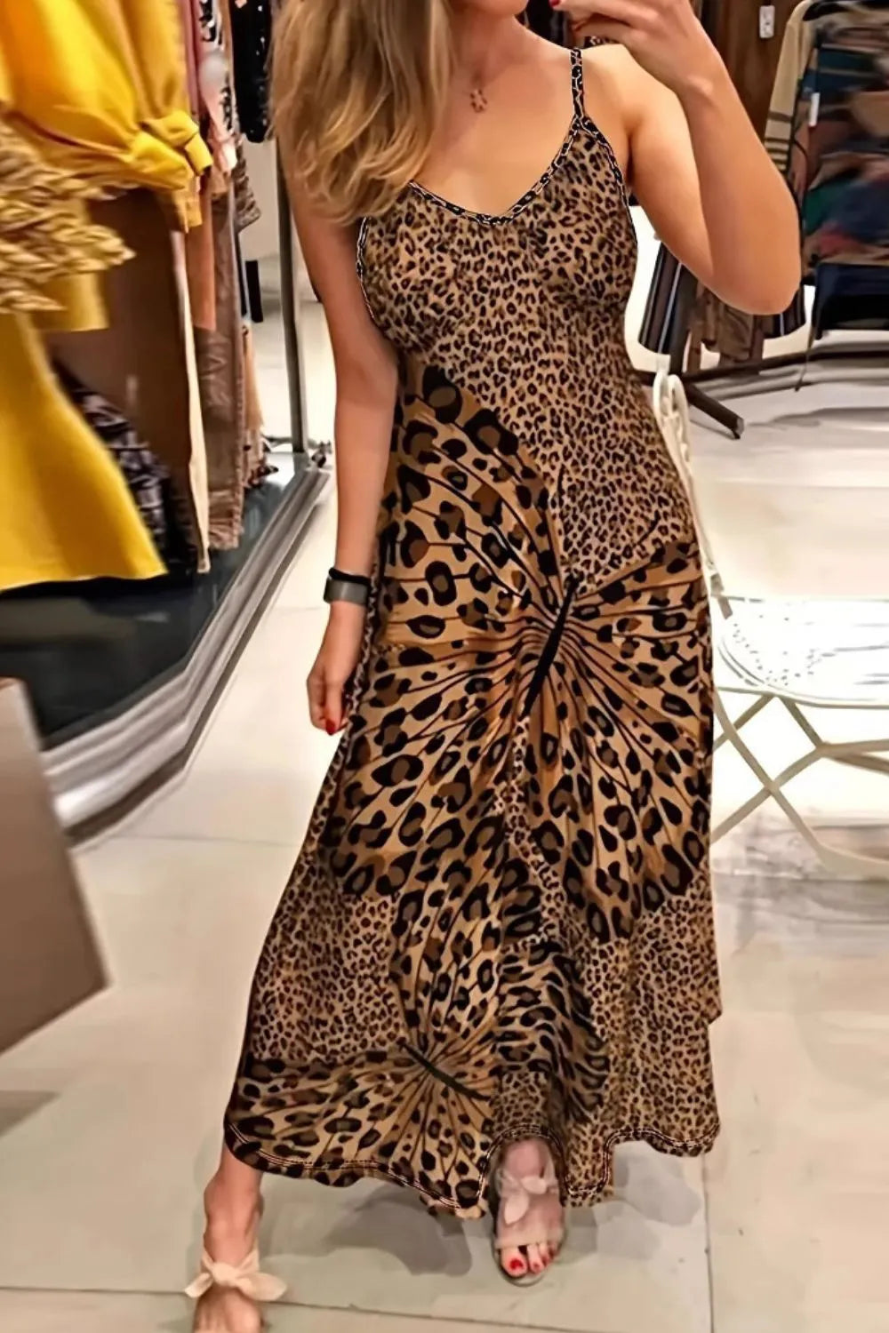 Greta – Verspieltes Butterfly Leopard Maxi Cami Dress