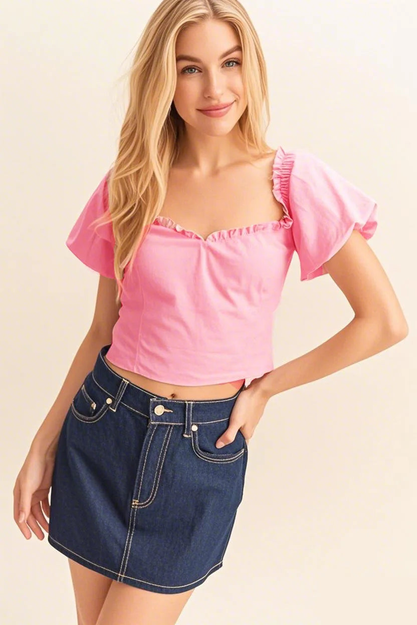 Pauline – Hyfve Puff Sleeve Sweetheart Neck Top mit charme